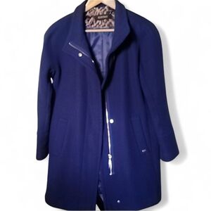 Blue Ellen Tracy Size 6P Coat